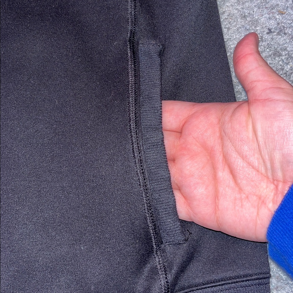 Under Armour Women’s Semi-Fitted Hoodie - Picture 5 of 6